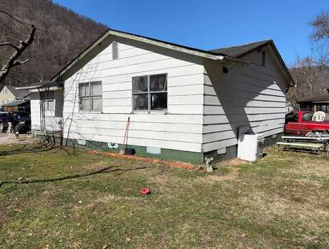 124 Collins Circle Road, KIMBERLY, WV 25118