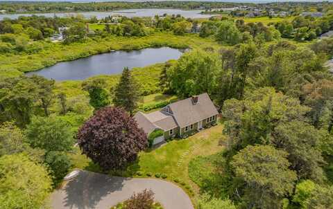 9 Bettys Path, Chatham, MA 02633