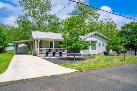 808 Crockett St, Fredericksburg, TX 78624