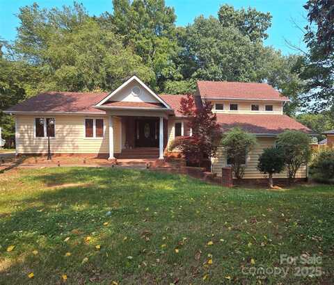 16425 Grapperhall Drive, Huntersville, NC 28078