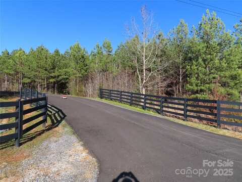 Black Highway unit: 2, York, SC 29745
