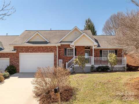 647 High Quarry Road, Hendersonville, NC 28791