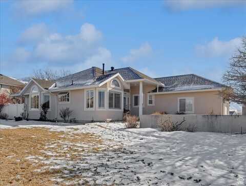 818 SUMMIT DR, Smithfield, UT 84335