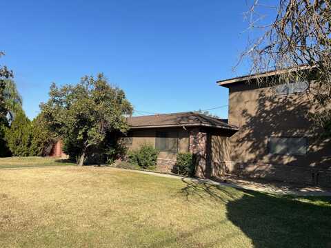 1001 Riverview Drive, Madera, CA 93637