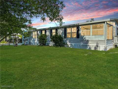 11250 Stringfellow Road, Bokeelia, FL 33922