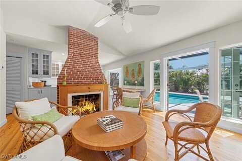 1222 Ferry Road, Sanibel, FL 33957