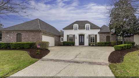 232 Grand Lakes Dr, Baton Rouge, LA 70810