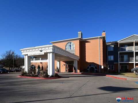 3001 S 51st Street Court, Lincoln, NE 68506