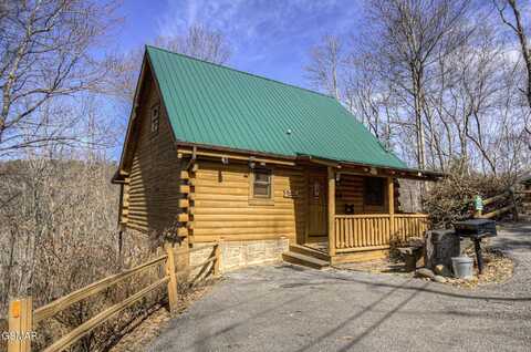 1523 Sky View Drive, Sevierville, TN 37876