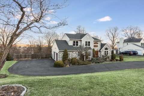 14 Metro Vista Dr, Hawthorne, NJ 07506