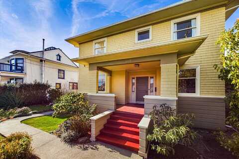 2220 E Street, Eureka, CA 95501