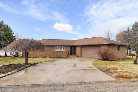 2741 N Williamson Drive, Warsaw, IN 46582