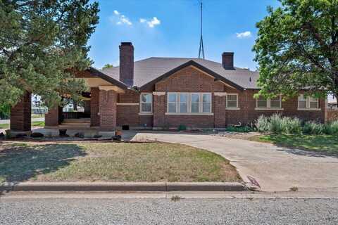 114 Watts Avenue, Ralls, TX 79357