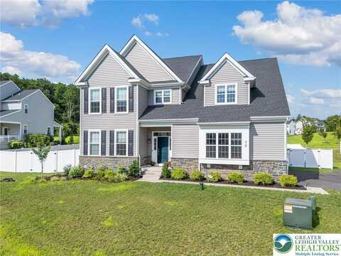 70 Kate Court, Williamstown, PA 18042