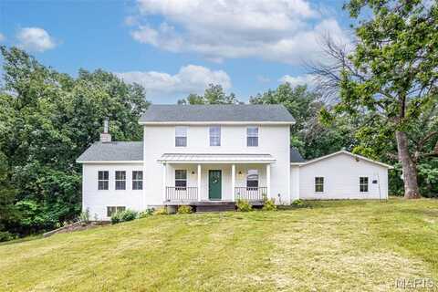 720 E Breedlove Drive, Sturgeon, MO 65284