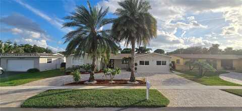 11700 NW 15th Ct, Pembroke Pines, FL 33026
