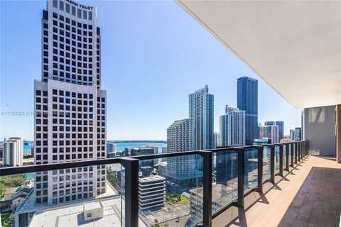 68 SE 6th St, Miami, FL 33131