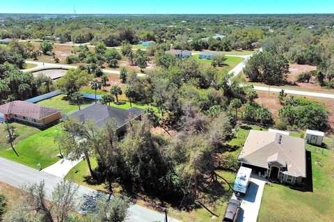 205 Ferdon Cir, Port Charlotte, FL 33954
