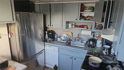 1735 NE 164 ST, North Miami Beach, FL 33162