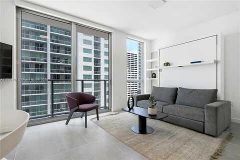 227 NE 2nd St, Miami, FL 33132