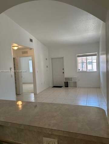 1271 SE 28th Ct, Homestead, FL 33035