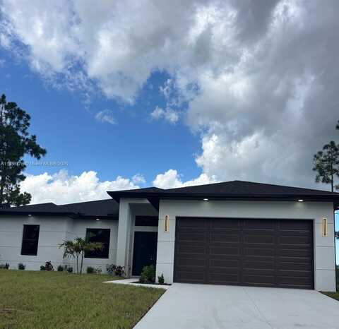 409 Western Ave S, Lehigh Acres, FL 33974