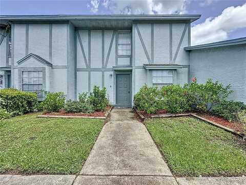 3135 HEMPSTEAD AVENUE, KISSIMMEE, FL 34741