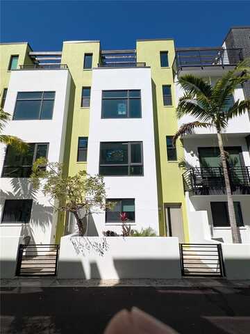 923 ARLINGTON AVENUE N, Saint Petersburg, FL 33705