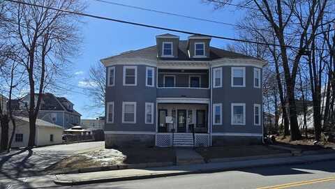 208 Pine St, Lowell, MA 01851