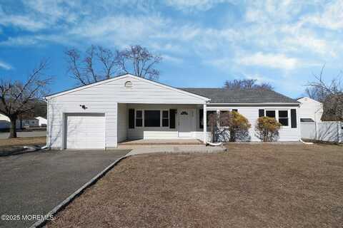 2420 Windsor Avenue, Toms River, NJ 08753