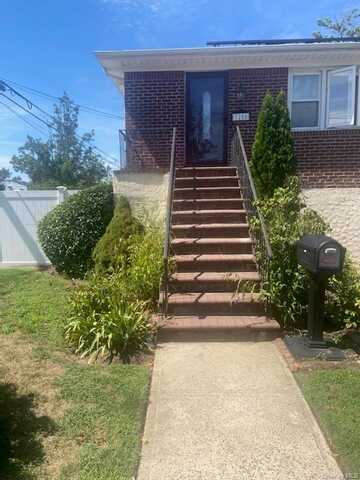 3250 Messick Avenue, Oceanside, NY 11572