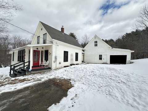 132 Lake Avenue, Farmington, ME 04938