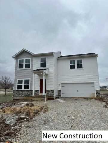 492 Broadway Avenue, Louisville, OH 44641