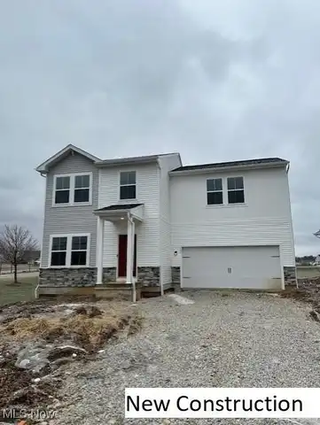 492 Broadway Avenue, Louisville, OH 44641