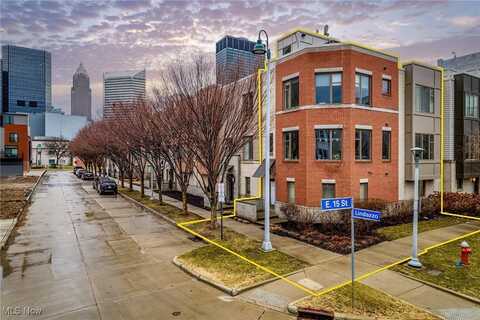 1481 Lindazzo Avenue, Cleveland, OH 44114