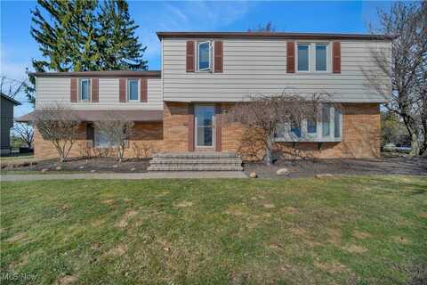 24885 Penshurst Drive, Beachwood, OH 44122