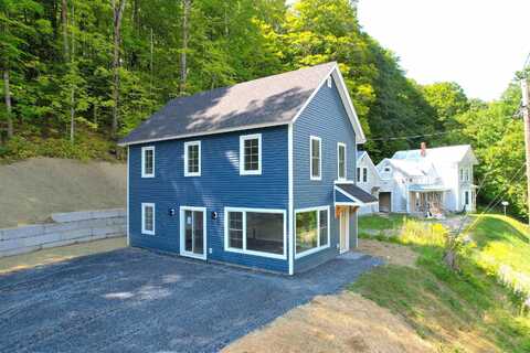 271 N Pleasant Street, Bradford, VT 05033
