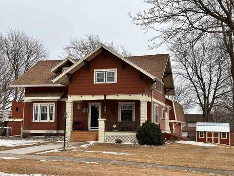 1011 6th Avenue, Alton, IA 51003