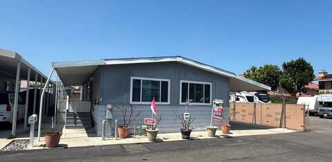 259 Albatross Lane, Fountain Valley, CA 92708