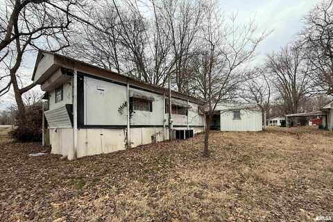 1100 Dial Street, Benton, IL 62812