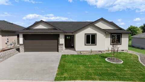 4003 Rd 96, Pasco, WA 99301