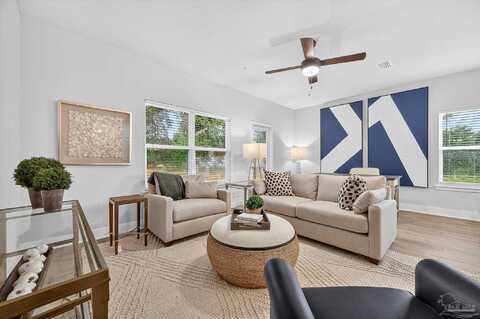 8324 Highland Ridge Dr, Pensacola, FL 32534