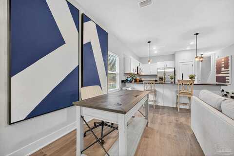 8336 Highland Ridge Dr, Pensacola, FL 32534