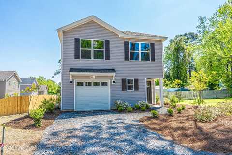 535 S Henley Street, Southern Pines, NC 28387