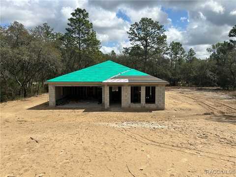 6689 N Waterman Drive, Citrus Springs, FL 34433