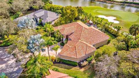 911 Forest Glen Lane, Wellington, FL 33414