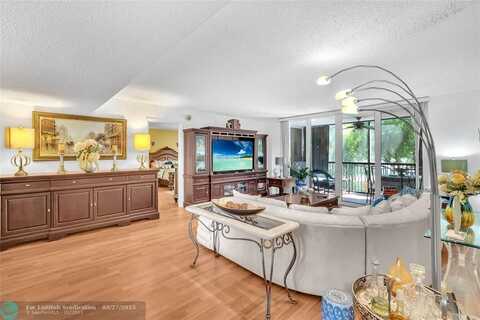 3910 Inverrary Blvd, Fort Lauderdale, FL 33319