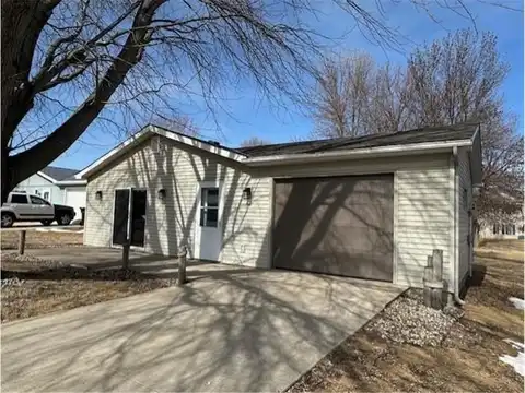 544 Riverbluff Drive, Windom, MN 56101