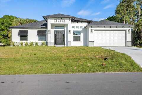 2041 SW Driftwood Street, Port Saint Lucie, FL 34953