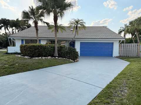 7035 San Salvador Drive, Boca Raton, FL 33433